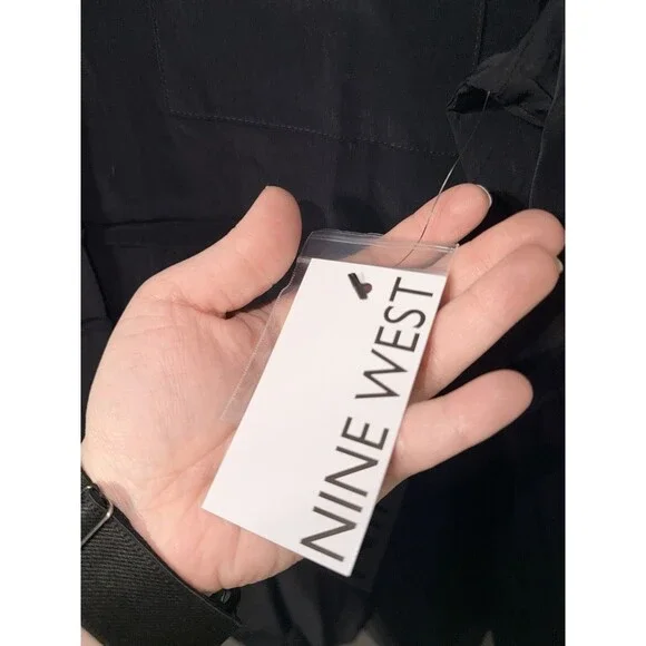 Nine West Shirt Womens XL Black Regular Fit Long Sleeve Button Down Collared - Picture 3 of 5